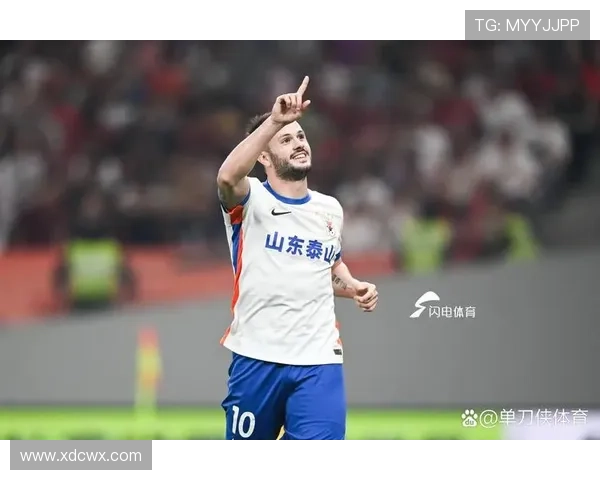 山东泰山新援莫伊塞斯表现稳健,助球队状态回暖迎接新赛季挑战 山东泰山新援莫伊塞斯表现稳健,助球队状态回暖迎接新赛季挑战