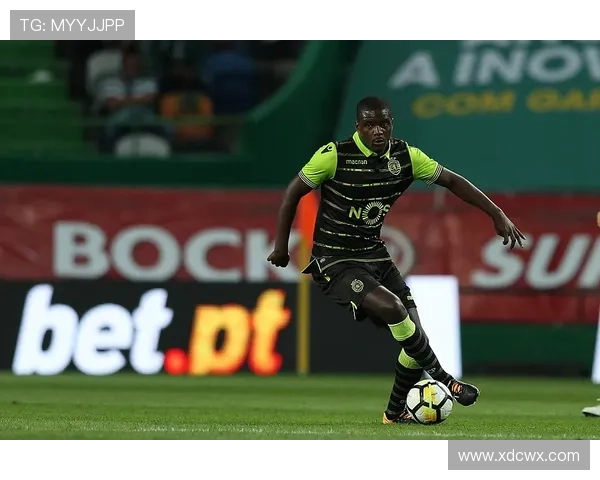 奥布拉克近期表现稳健,英超球队关注其动态 奥布拉克近期表现稳健,英超球队关注其动态