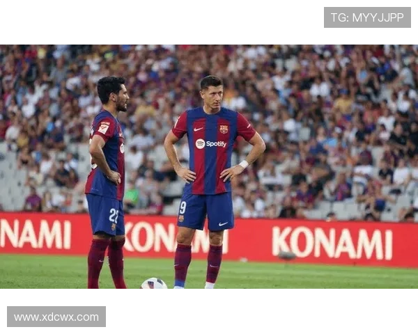 西甲巴萨中场控制