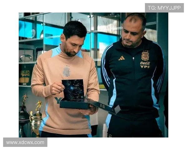 奥纳纳世界杯进球：国家队高光时刻解析