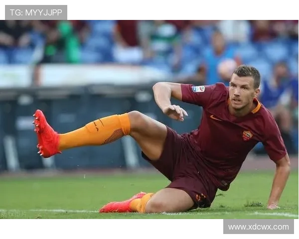 卡马文加位置不固定：全能万金油的战术价值与发展瓶颈