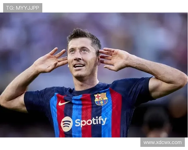 本泽马 vs 莱万:射术技术细节对比解析 本泽马 vs 莱万:射术技术细节对比解析